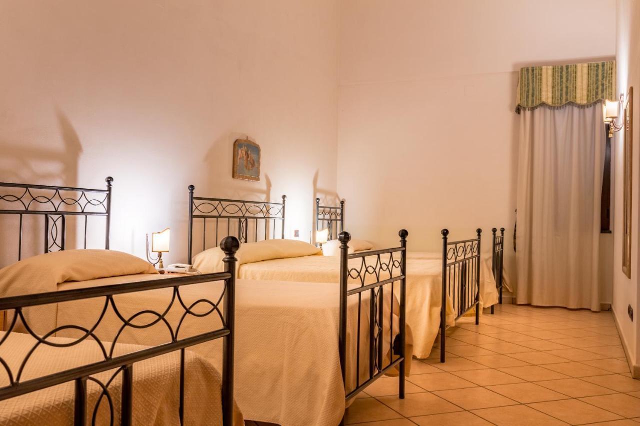 Tenuta Sciacca Villa Falciano del Massico Екстериор снимка